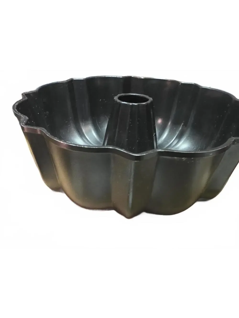 Nordic Ware Vintage Bundt Cake Pan Black Cast Aluminum 12 Cup Heavy Duty